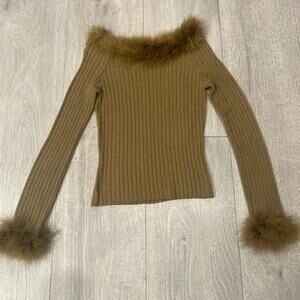 Vintage Like Love long sleeve top with feathered neck and cuffs. Size small.
